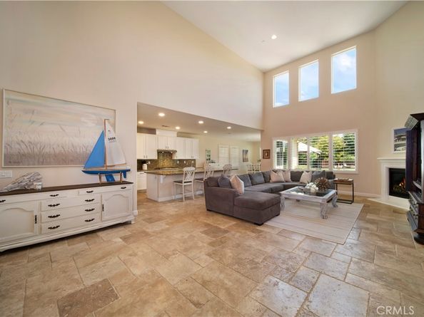 5572 Thoroughbred Street, Oceanside CA 92057