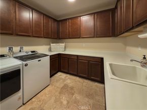 5572 Thoroughbred Street, Oceanside CA 92057