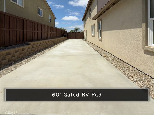5572 Thoroughbred Street, Oceanside CA 92057