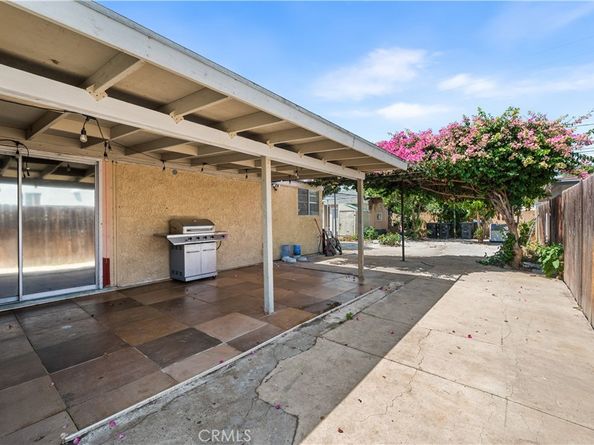 1808 S Van Ness Avenue, Santa Ana CA 92707