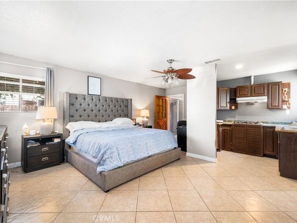 1808 S Van Ness Avenue, Santa Ana CA 92707