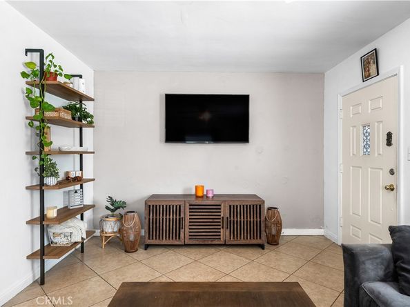 1808 S Van Ness Avenue, Santa Ana CA 92707
