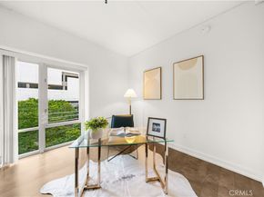 645 W 9th Street 303, Los Angeles CA 90015