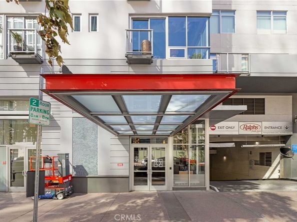 645 W 9th Street 303, Los Angeles CA 90015