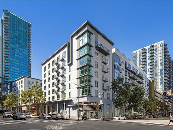 645 W 9th Street 303, Los Angeles CA 90015