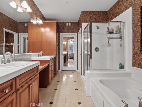 54 Tea Garden, Irvine CA 92620