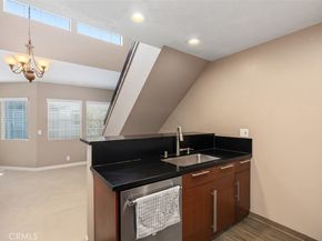 81 Cloudcrest, Aliso Viejo CA 92656