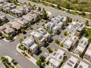 106 Aspect, Irvine CA 92618