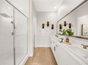 106 Aspect, Irvine CA 92618