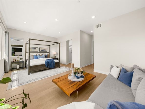 106 Aspect, Irvine CA 92618