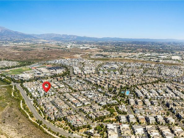 106 Aspect, Irvine CA 92618