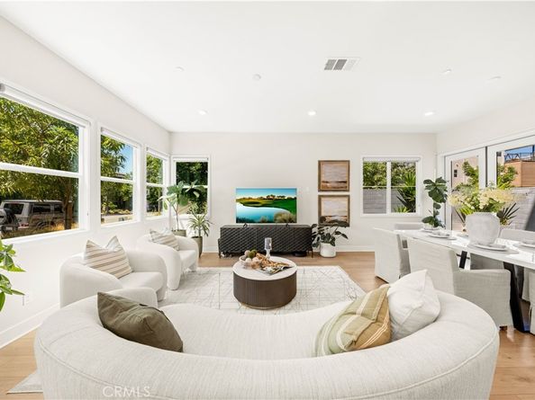 106 Aspect, Irvine CA 92618