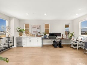 106 Aspect, Irvine CA 92618