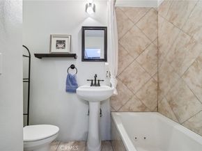 561 W Alton Avenue 39, Santa Ana CA 92707