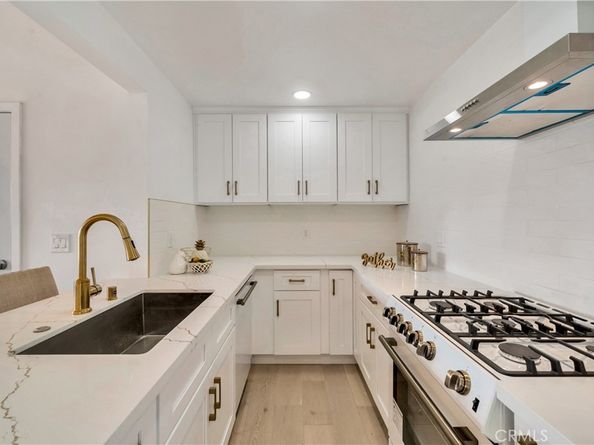 1596 Del Mar Avenue, Laguna Beach CA 92651