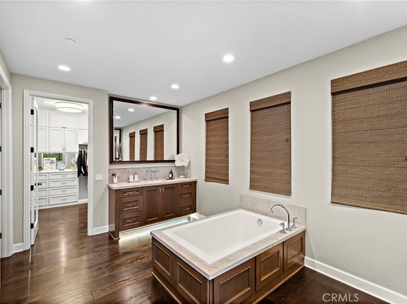 137 Sunset, Irvine CA 92602