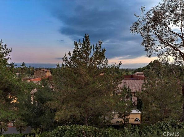 137 Sunset, Irvine CA 92602