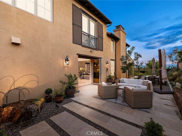 137 Sunset, Irvine CA 92602