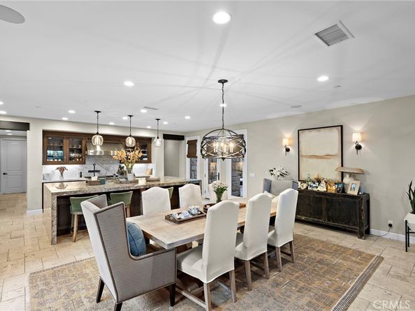 137 Sunset, Irvine CA 92602