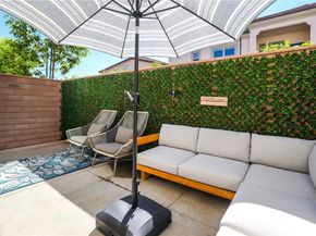 152 Newburry, Irvine CA 92618