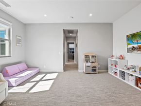 152 Newburry, Irvine CA 92618