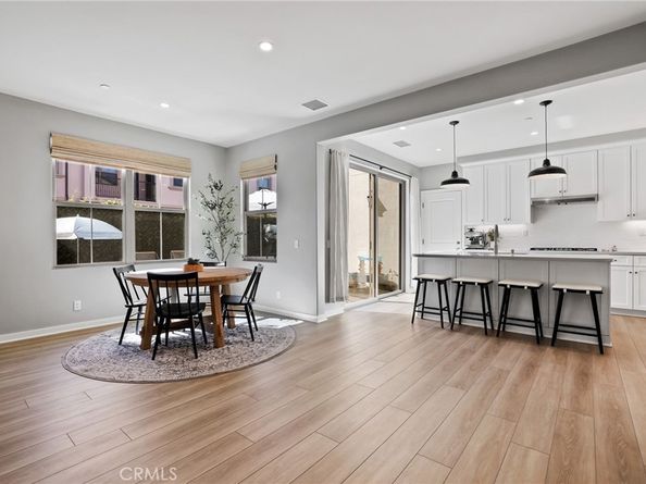 152 Newburry, Irvine CA 92618