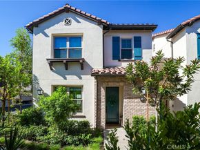 152 Newburry, Irvine CA 92618