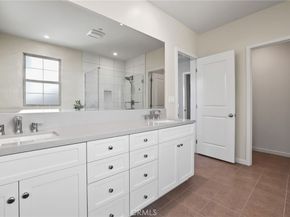 152 Newburry, Irvine CA 92618