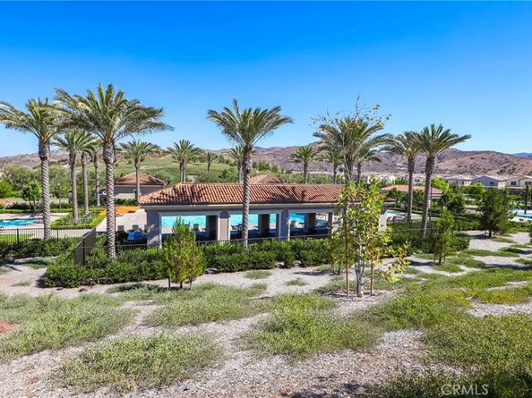 152 Newburry, Irvine CA 92618