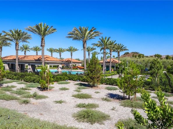 152 Newburry, Irvine CA 92618