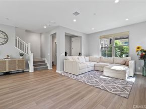 152 Newburry, Irvine CA 92618