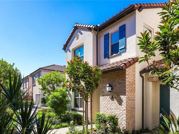 152 Newburry, Irvine CA 92618