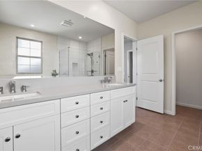 152 Newburry, Irvine CA 92618