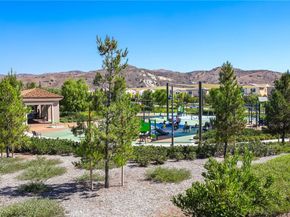 152 Newburry, Irvine CA 92618