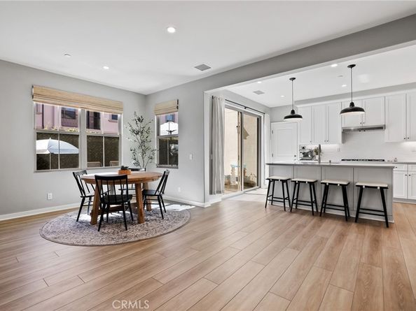 152 Newburry, Irvine CA 92618