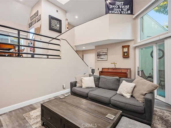 5846 E Creekside Avenue 32, Orange CA 92869
