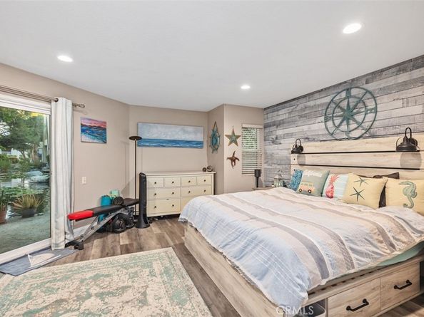 5846 E Creekside Avenue 32, Orange CA 92869