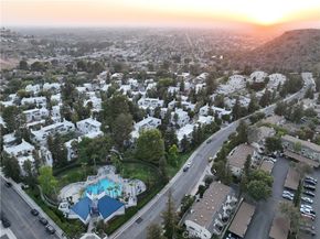 5846 E Creekside Avenue 32, Orange CA 92869