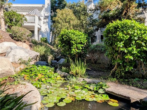 5846 E Creekside Avenue 32, Orange CA 92869
