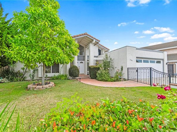 15946 Clarendon Street, Fountain Valley CA 92708