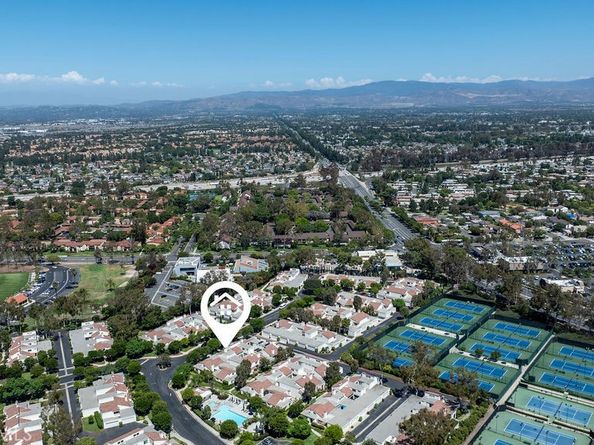 4 Navarre 126, Irvine CA 92612