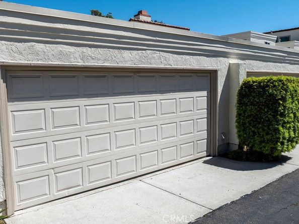 4 Navarre 126, Irvine CA 92612