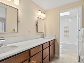 4 Navarre 126, Irvine CA 92612