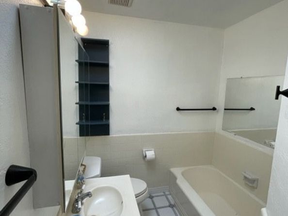 4032 Elsa Street, Lakewood CA 90712