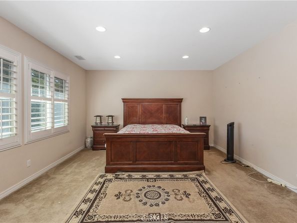 1547 Amberleaf, Costa Mesa CA 92626