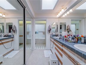 33 Sandpiper, Irvine CA 92604