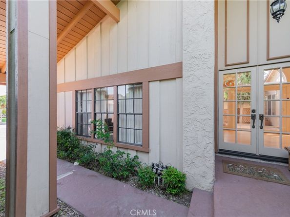 33 Sandpiper, Irvine CA 92604