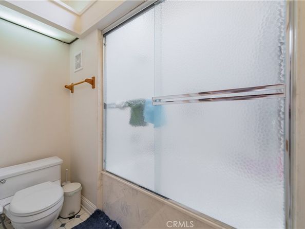 33 Sandpiper, Irvine CA 92604