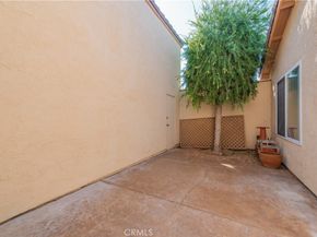 33 Sandpiper, Irvine CA 92604