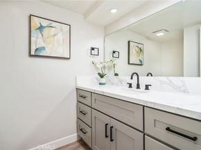 1832 Oak Tree Drive 8, Los Angeles CA 90041